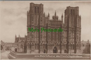 Somerset Postcard - Wells Cathedral, West Front & Chapter House  RS27698