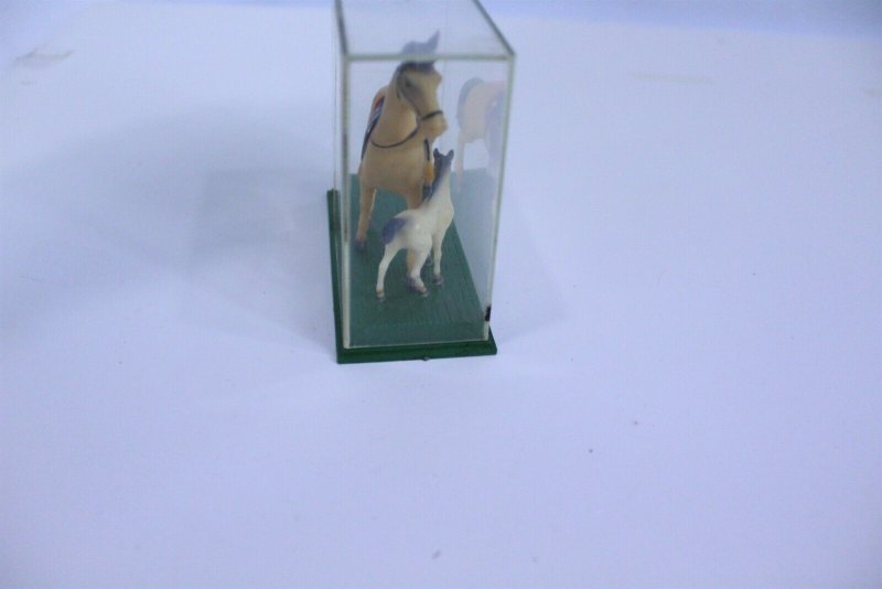 2 Toy Horses Figurines Vintage Collectible