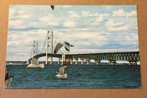 VINTAGE UNUSED POSTCARD  MACKINAC BRIDGE, MICHIGAN