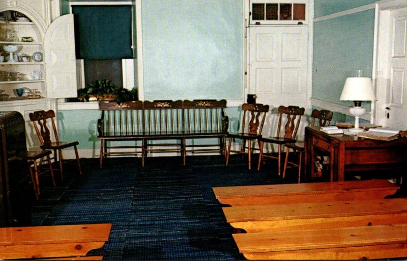 Pennsylvania Lancaster The Amsih Homestead Amish Church Room
