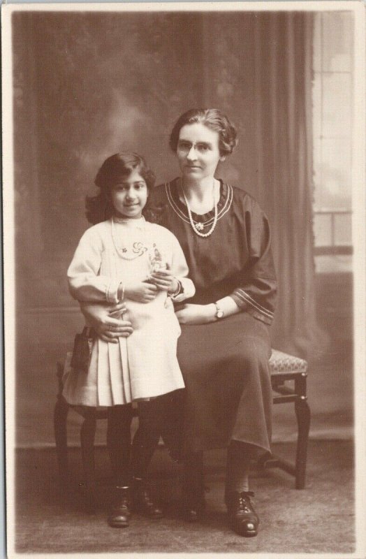 Portrait of Woman and Child Girl RPPC by Alfred Haley, Colony Bay Postcard F63
