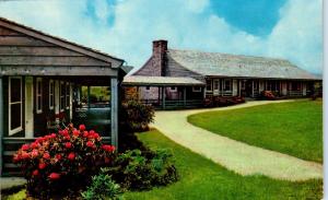 DOUGHTON PARK, NC North Carolina    BLUFFS LODGE  1968   Roadside   Postcard