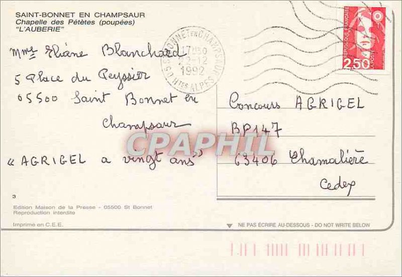 Postcard Moderne Saint Bonnet en Champsaur Chapel Petetes (Dolls) the Auberie