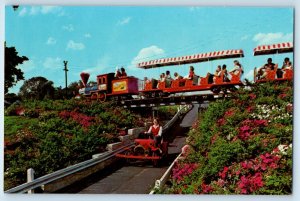 c1960 Lancaster Pennsylvania Vintage Postcard Dutch Wonderland Castle Gift Shop