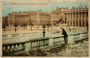CPA PARIS 8e - Un coin de la Place de la Concorde (77369)