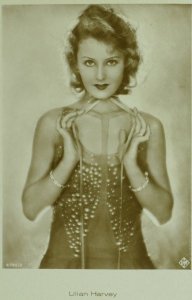 1930's RPPC Lilian Harvey Movie Star Ross Verlag Dutch Real Photo Postcard 2P107