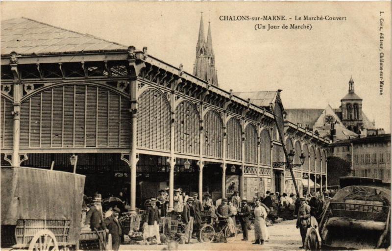 CPA CHALONS-sur-MARNE - Le Marche-Couvert (Un Jour de Marche) (742880)