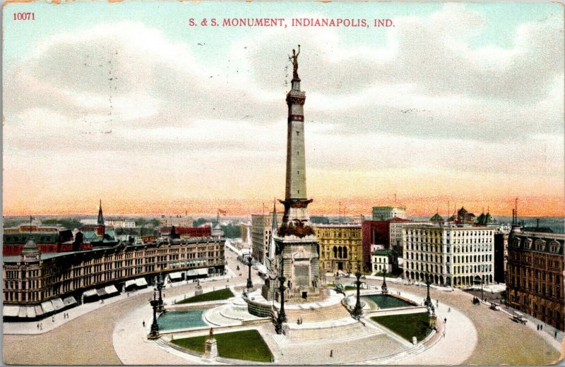 1920s SOLDIERS AND SAILORS MONUMENT INDIANAPOLIS IND POSTCARD SS