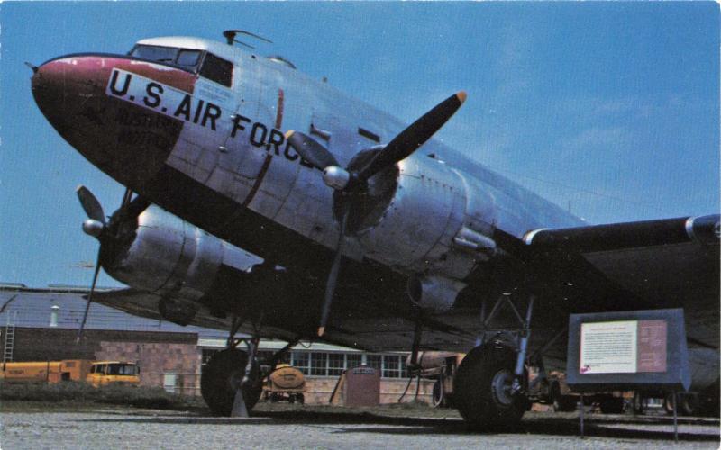 DOUGLAS C-47A SKYTRAIN~ADAPTED DC-3~MILITARY AIRCRAFT POSTCARD