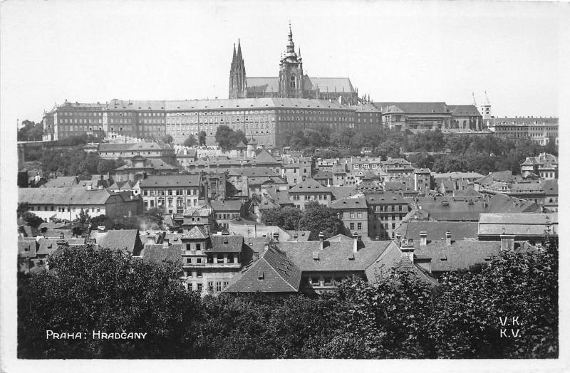 BT2600 hradcany praha prague prag  czech republic