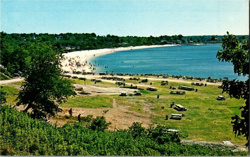 Picnic Area and Beach, Rocky Neck State Park East Lyme CT Vintage Postcard E49