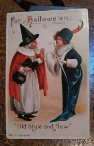 HALLOWEEN POSTCARD, ARTIST ELLEN CLAPSADDLE, SERIES 4439, INTERNATIONAL ART PUB