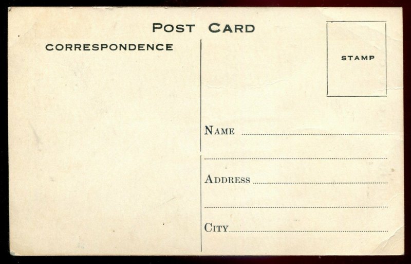 h3002 - QUEBEC CITY Postcard 1920s St. John Street Rooming House