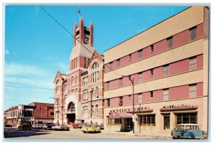 c1960 Downing Hotel Mahaska County Court House Vintage Oskaloosa Iowa Postcard