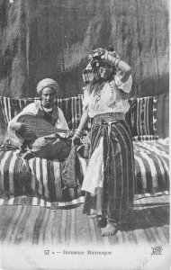 uk42028 danseuse mauresque folklore costume africa
