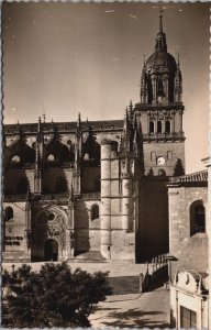 Spain Salamanca Cathedrale De Nouvelle Vintage RPPC C109