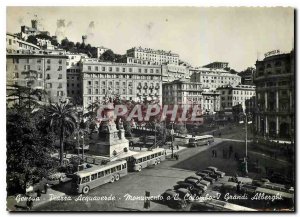 Modern Postcard Genova Piazza Acquaverde Monumento a C Colombo Grandi Alberghi