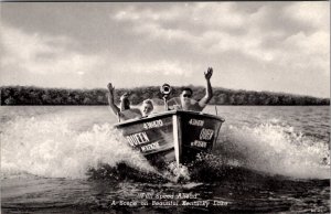 Kentucky Lake Speedboat Queen McKenzie Postcard Z30