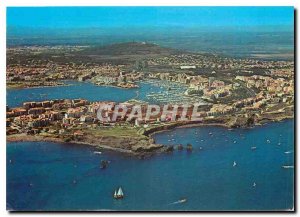 Postcard Modern Agde (34300 Herault) Aerial view with cliffs and coves in For...