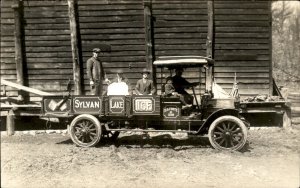 Milton? New York Sylvan Lake Ice Truck Foote c1904-1918 RPPC Vintage Postcard