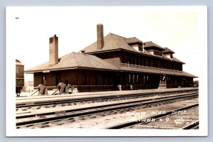 J95/ Jamestown North Dakota RPPC Postcard c1940s N.P. Railroad Depot  207