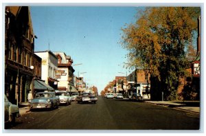 c1950's Coffee Shop Muskoka Street Gravenhurst, Muskoka Ontario Canada Postcard