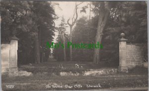 Warwickshire Postcard - Warwick, The Avenue, Guys Cliffe. Posted - DC1337