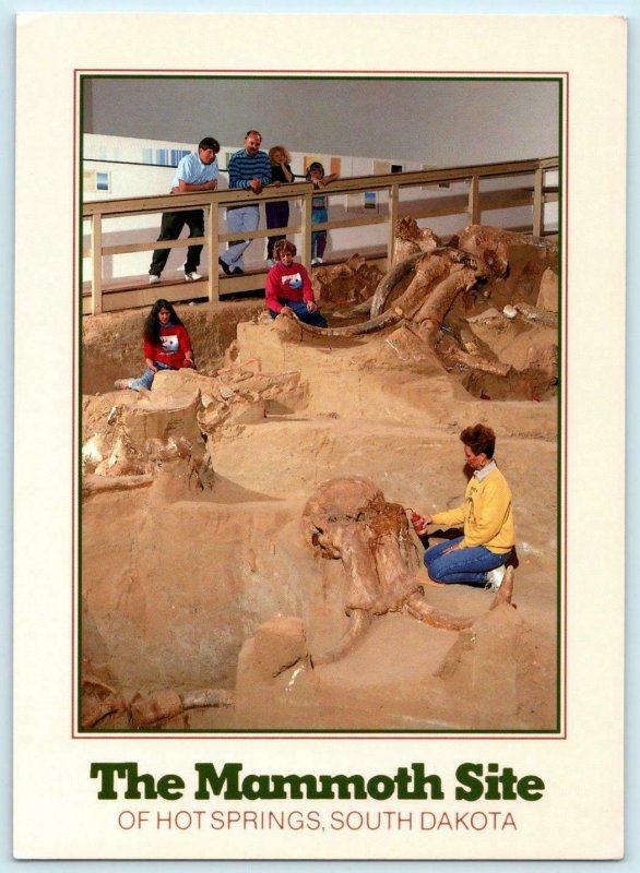 HOT SPRINGS, South Dakota SD ~ Archaeologists MAMMTOH SITE 1992 ~ 5x7 Postcard