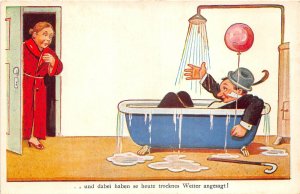 Lot170 weather hot drunk man in bath cab germany comic postcard