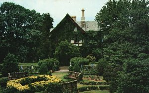 Vintage Postcard Formal Gardens Administration Building Brookview Long Island NY