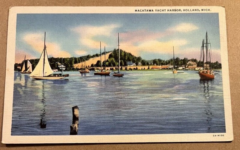 VINTAGE UNUSED .01 LINEN POSTCARD - MACATAWA YACHT HARBOR, HOLLAND, MICH.