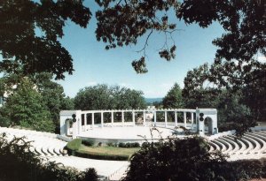 CONTINENTAL SIZE POSTCARD THE GREEK THEATRE ON UNIVERSITY OF ARKANSAS CAMPUS