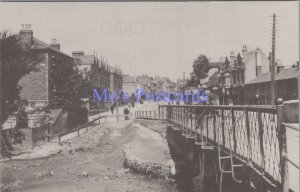London Postcard - Redbridge, Ilford Bridge and Hill, 1900 (Repro) DC1985