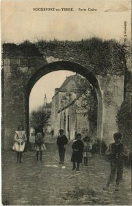 CPA ROCHEFORT-en-TERRE Porte Cadre (145075)