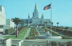 PC6911  CHURCH OF JESUS CHRIST OF LATTER-DAY SAINTS, OAKLAND, CALIF.