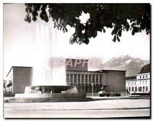 Modern Postcard Luzern Wagenbachbrunnen u Kunsthaus