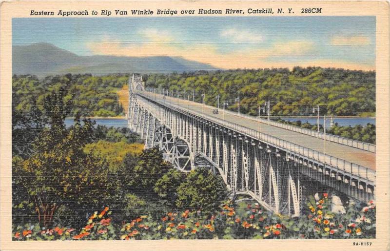 New York Catskills   Rip Van Winkle Bridge over Hudson River