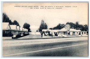 c1950 Fresno Motor Lodge Motel Restaurant Entrance Fresno California CA Postcard