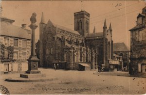 CPA VIRE L'Eglise Notre-Dame et la Place Nationale (1225657) 