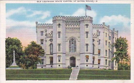 Old Louisiana Stat Capitol At Baton Rouge Louisiana