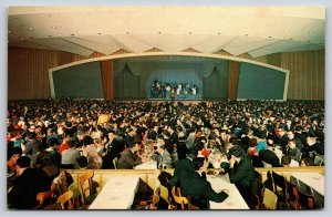 Interior~The Concord Hotel Kiamesha Lake New York~Vintage Postcard