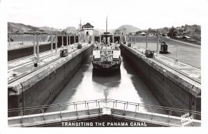 Panama boats transiting Panama Canal scenic view real photo pc (Z8730)