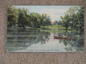 THE OLD WILLOWS, OUTLET OF VASSAR LAKE, VASSAR COLLEGE, N.Y.,  USED VINTAGE CARD