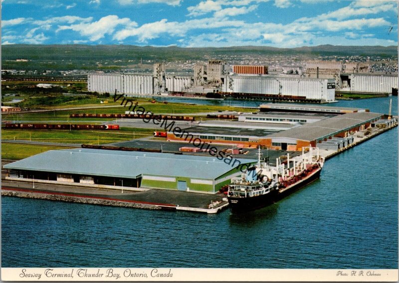 Seaway Terminal Thunder Bay Ontario Canada Postcard PC359