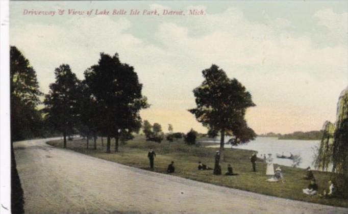 Michigan Detroit Driveway & View Of Lake Belle Isle Park