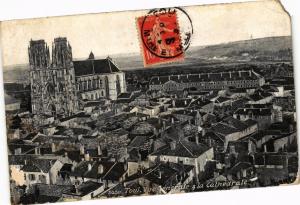 CPA Toul-Vue générale & La Cathédrale (187662)