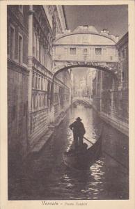 Italy Venezia Ponte Sospiri