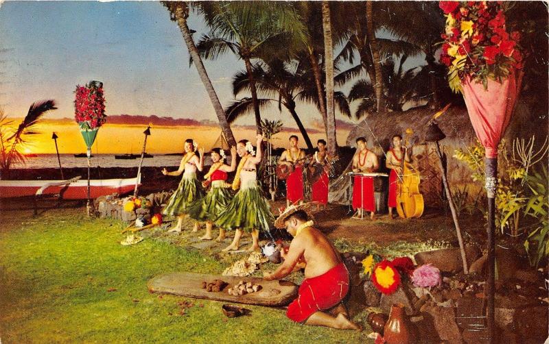 Kailua-Kona HI~Polynesian Program @ Kona Inn~Man Cutting Coconut~Dancers~1963