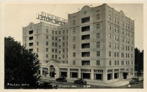 Postcard RPPC 1940s Oregon Eugene Hotel automobiles 23-13388