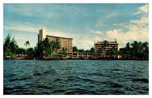 Postcard HOTEL SCENE Hilo Hawaii HI AS2351